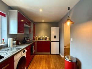 Kitchen- click for photo gallery